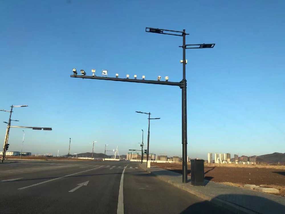 灯塔市黑龙江佳木斯综合路灯杆项目